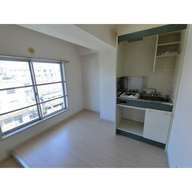 (参考)同一建物内の他の部屋の写真となります。