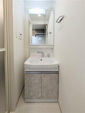 （参考）５０２号室〈Ｗｈｉｔｅ〉　洗面台　同タイプになります