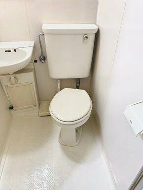 ※同建物ほかのお部屋の写真です。