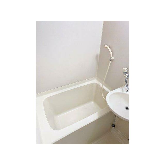 ※同建物ほかのお部屋の写真です。