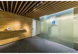 情報提供会社