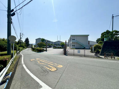 富士宮市立富士根南小学校