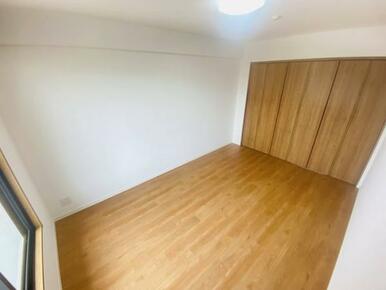 2階西側約8.0帖洋室（3）