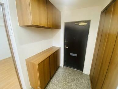 新品交換済みシューズクローゼット