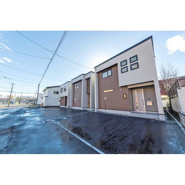 外観（(1)(2)(3)号棟）