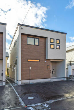 外観（(1)号棟）