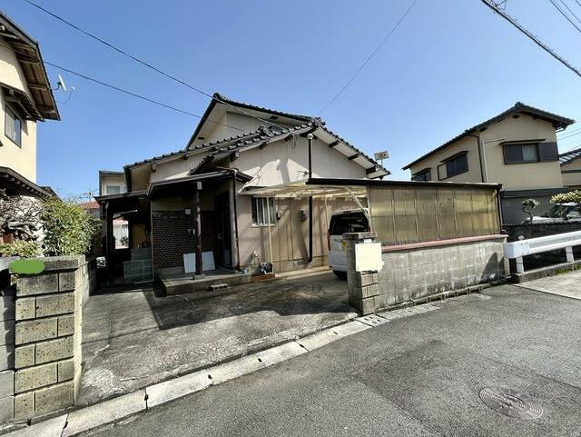 物件画像 行橋市 南大橋４丁目 (南行橋駅) 2階建 5DK