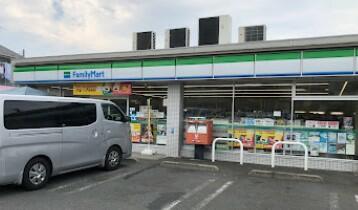 ファミリーマート川崎東百合丘店