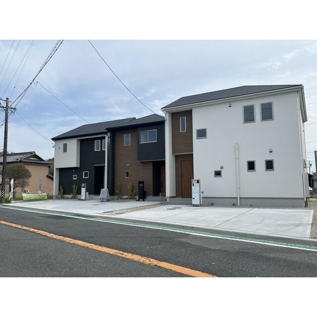 右から１号棟２号棟３号棟