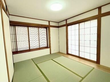 「和室」6帖の和室は畳表替え、襖、障子張替え済みです。