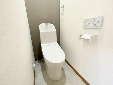 「1階トイレ」新品交換済みです。