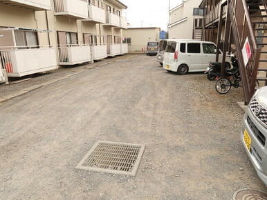 敷地内駐車場です♪（要空確認）