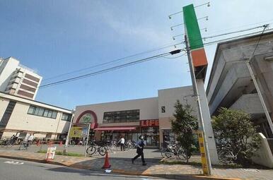 ライフ　大森南店