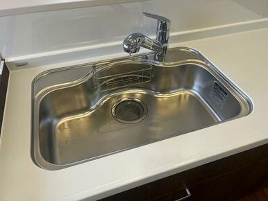 シンク新品交換済み