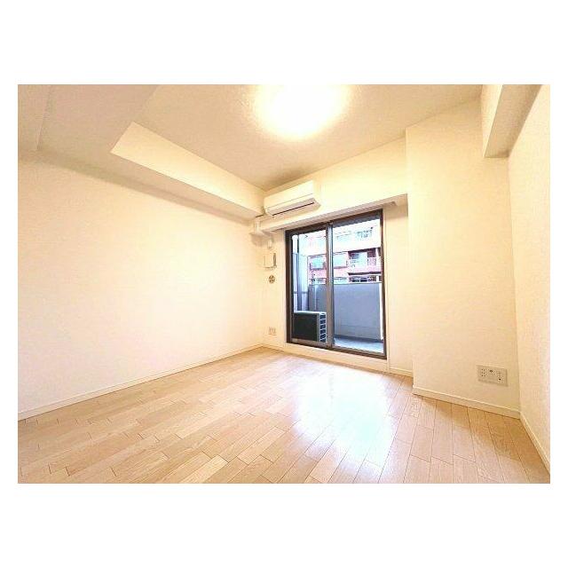 落ち着いた内装です