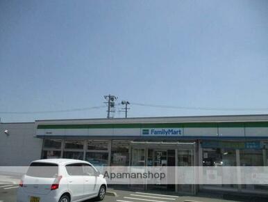 ファミリーマート中浦店