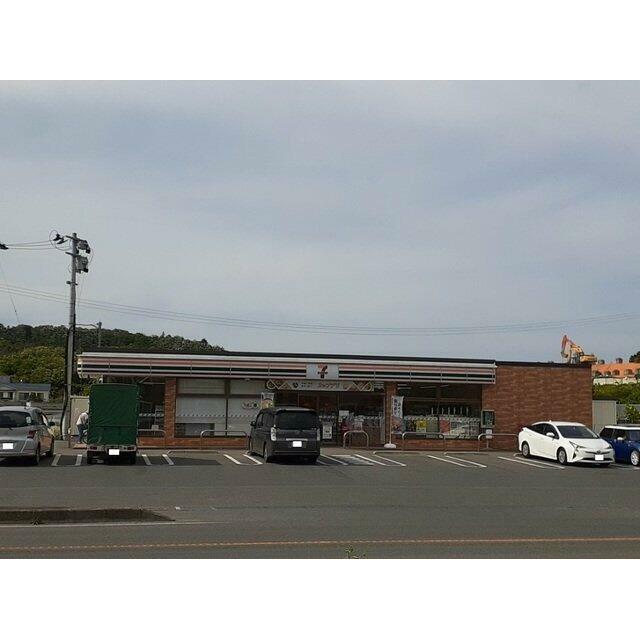 セブンイレブン原町牛来店まで63m