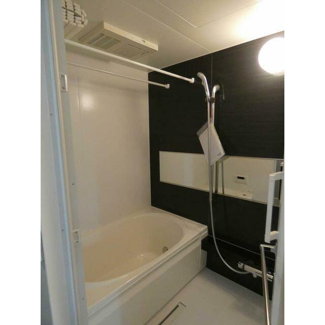 浴室乾燥機付きで雨の日の洗濯物も◎