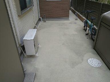 駐輪場　３か所あり