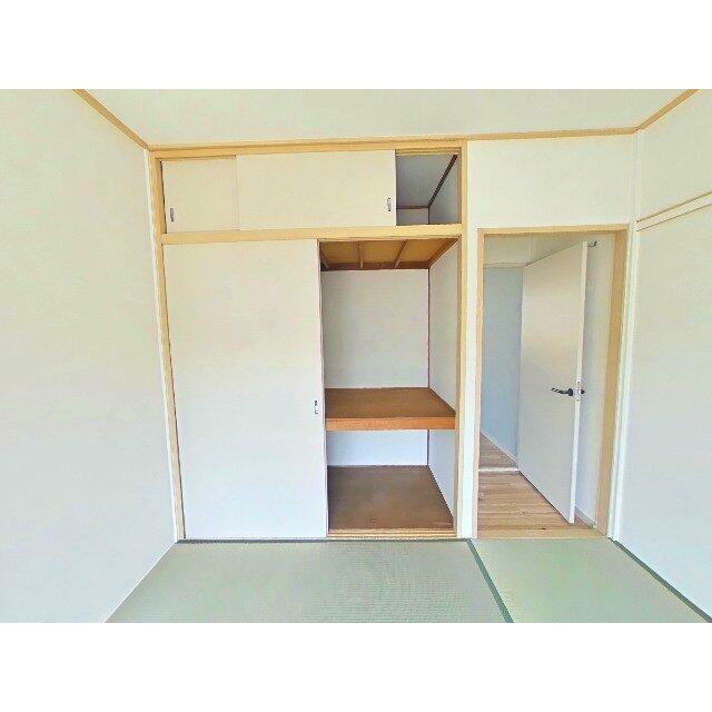 落ち着いた雰囲気の和室付きです