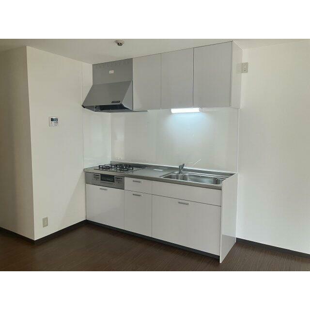 システムキッチン新品です