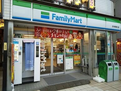 ファミリーマート 志木駅南口店