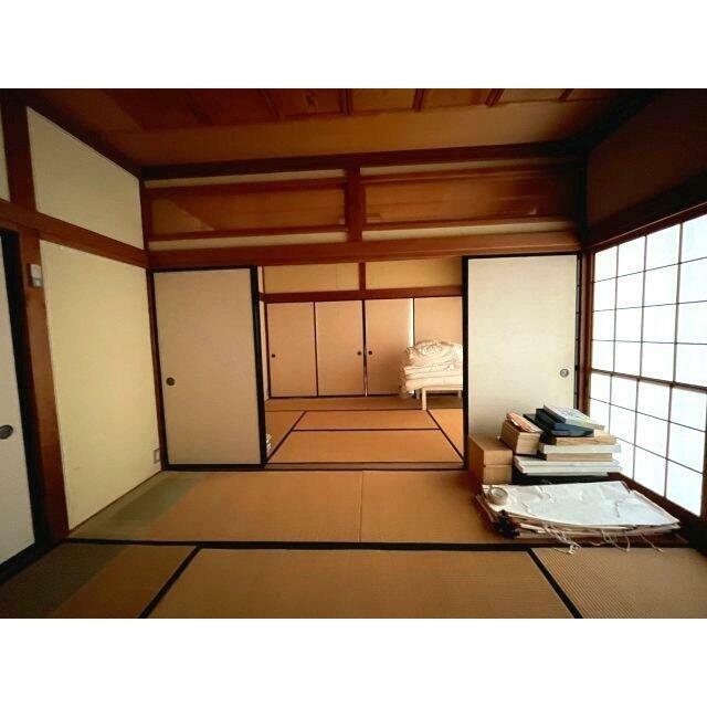 母屋の和室です。