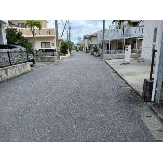 南東側道路