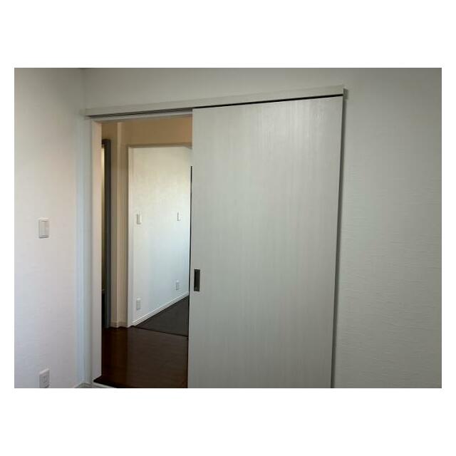 「設備」建具が引き戸となっており、生活導線が良いです