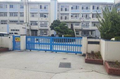 富田林市立金剛中学校