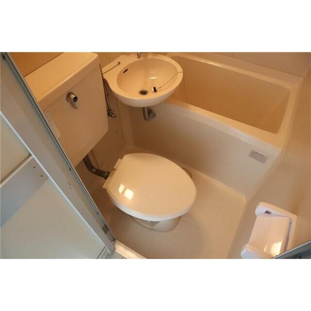 ベルピア浦賀第一２０２　横須賀市浦賀丘３丁目　１Ｒ