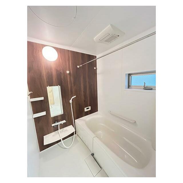 「浴室」1坪サイズのユニットバス、クリーニング済み