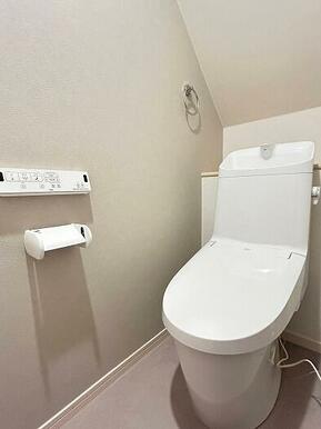 「トイレ」LIXILのトイレ、新品交換済み