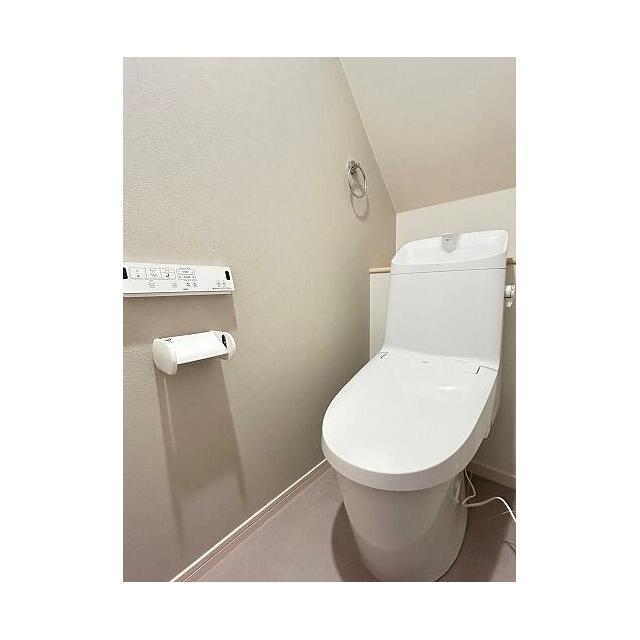 「トイレ」LIXILのトイレ、新品交換済み