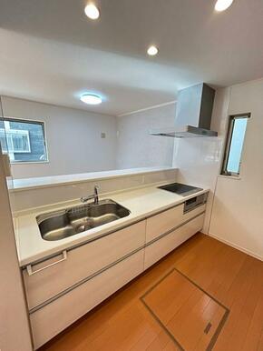 「キッチン」クリーニング済み