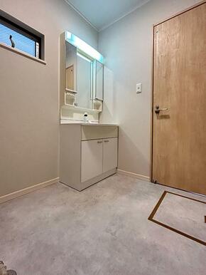 「洗面脱衣室」洗濯機置き場あり