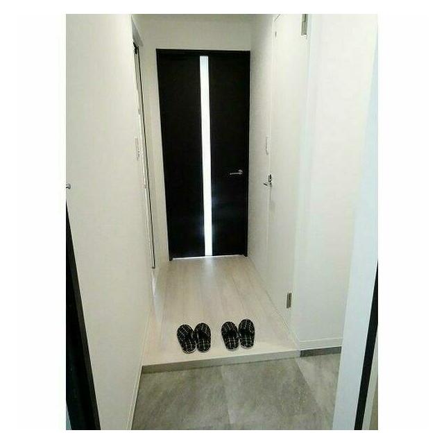 センサーライト付き玄関