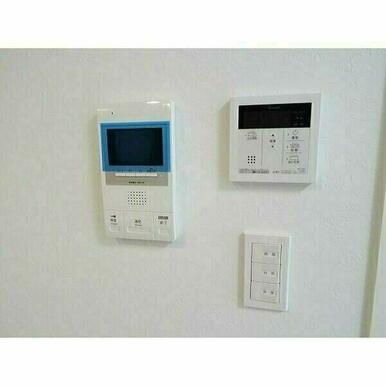 カメラ付きインターホン