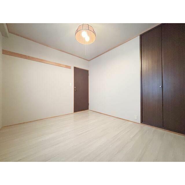 別部屋・反転タイプ参考写真となります