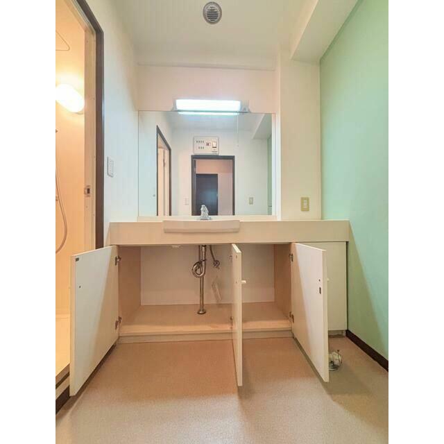 別部屋・反転タイプ参考写真となります