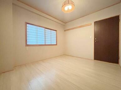 別部屋・反転タイプ参考写真となります