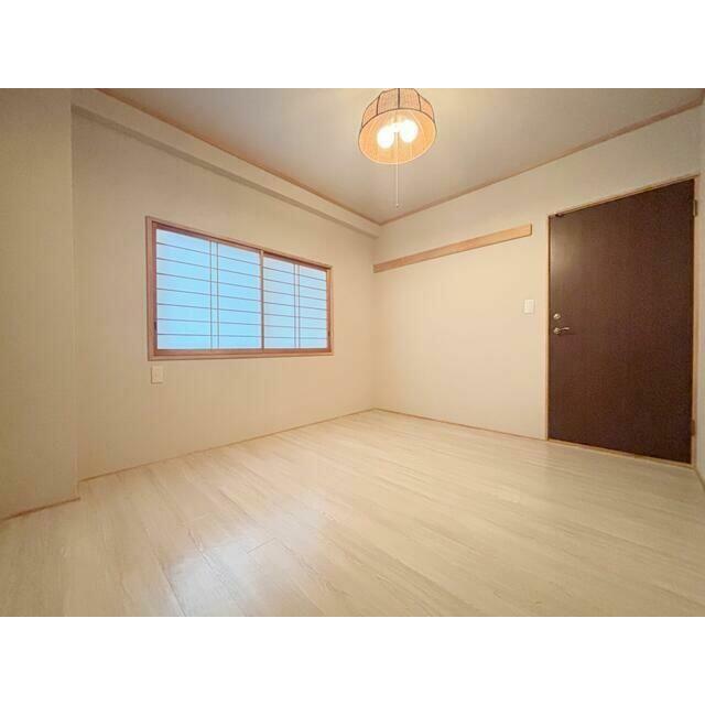 別部屋・反転タイプ参考写真となります