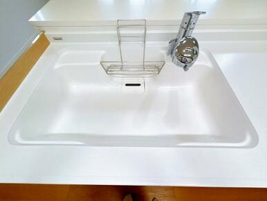 「キッチンシンク」新品交換しております。