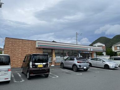 セブンイレブン沼津島郷店までまで徒歩７分♪