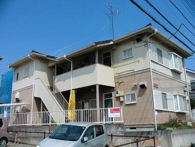全４世帯の物件です。全角住戸です。