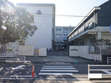 松山市立宮前小学校