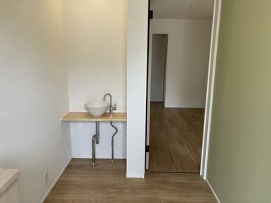 1号棟玄関前セカンド洗面