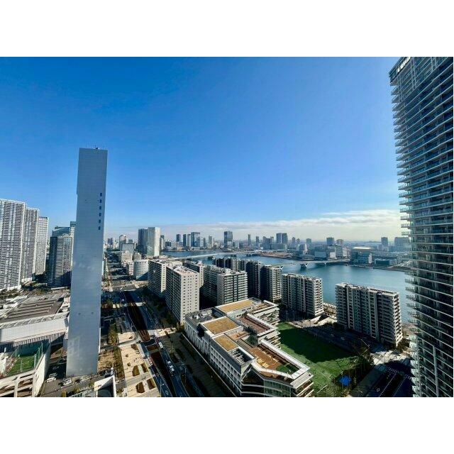 30階バルコニーからの眺望になります。