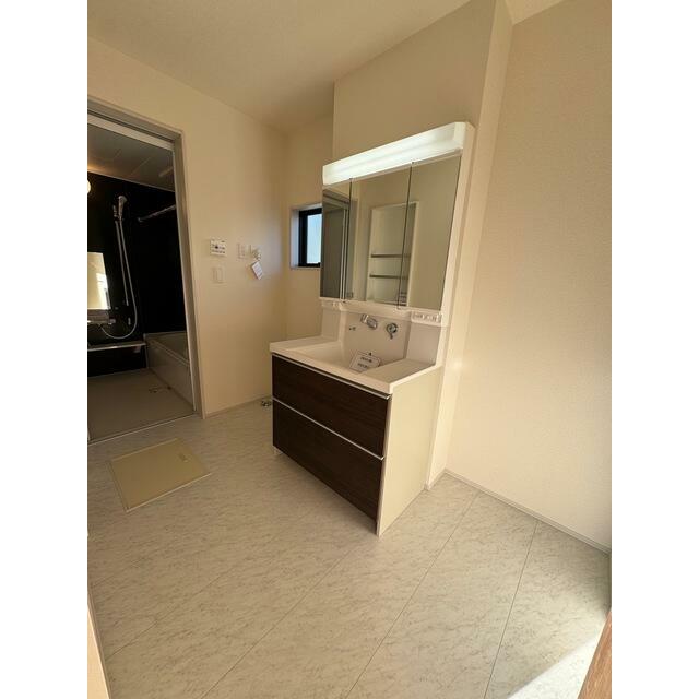 お気に入りの洗顔＆歯磨きアイテムで毎日を楽しく清潔に（2号棟）