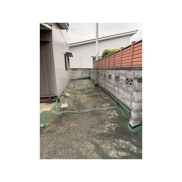 建物後ろ側の土地です！
